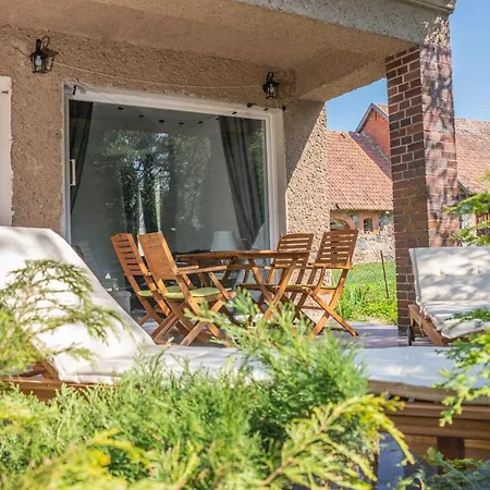 Forest View Ferienhaus *